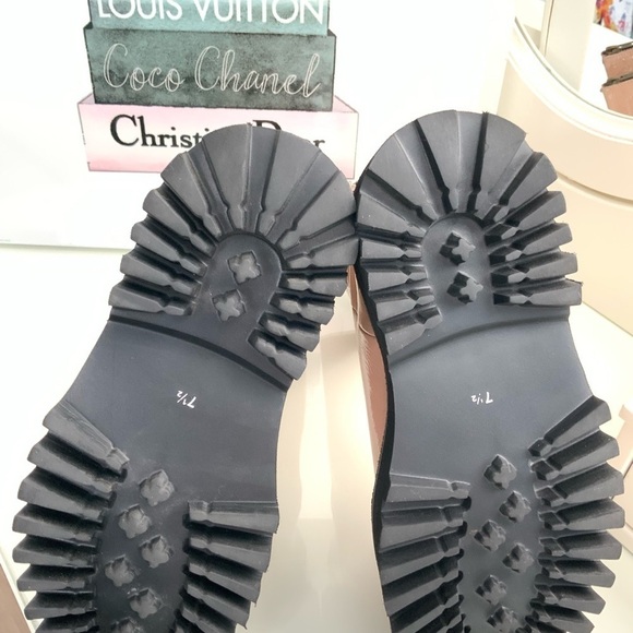 SEYCHELLES LAST CHANCE BOOT IN TAN PATENT LEATHER - Picture 6 of 6